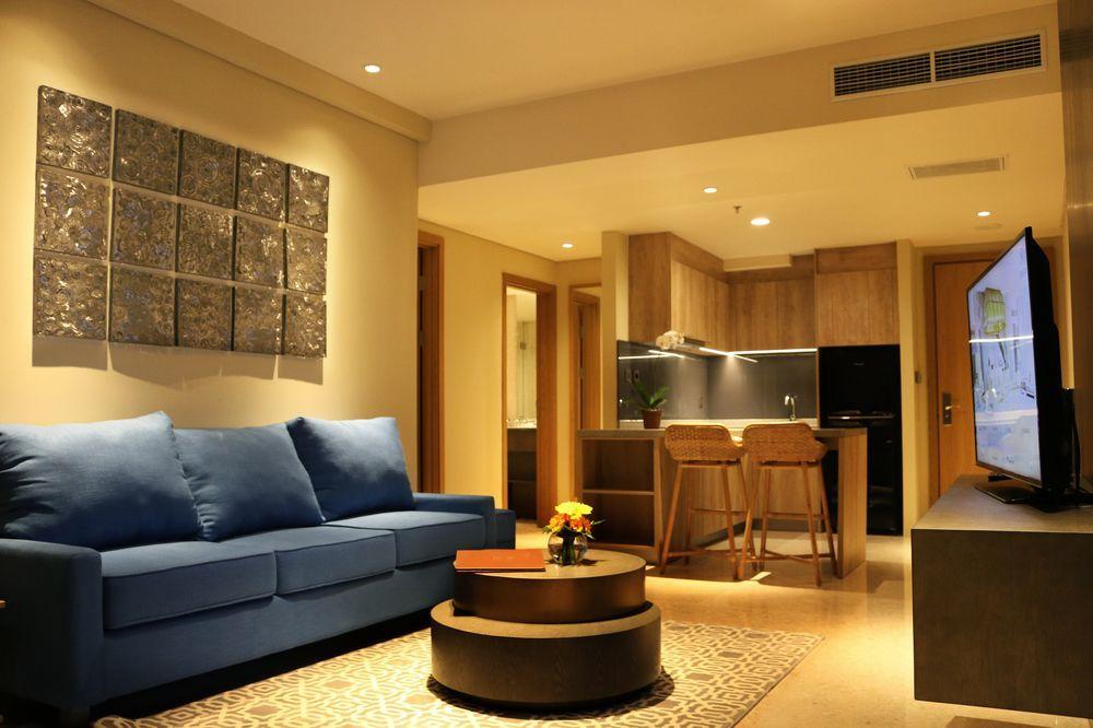 Vasa Hotel Surabaya Exterior foto
